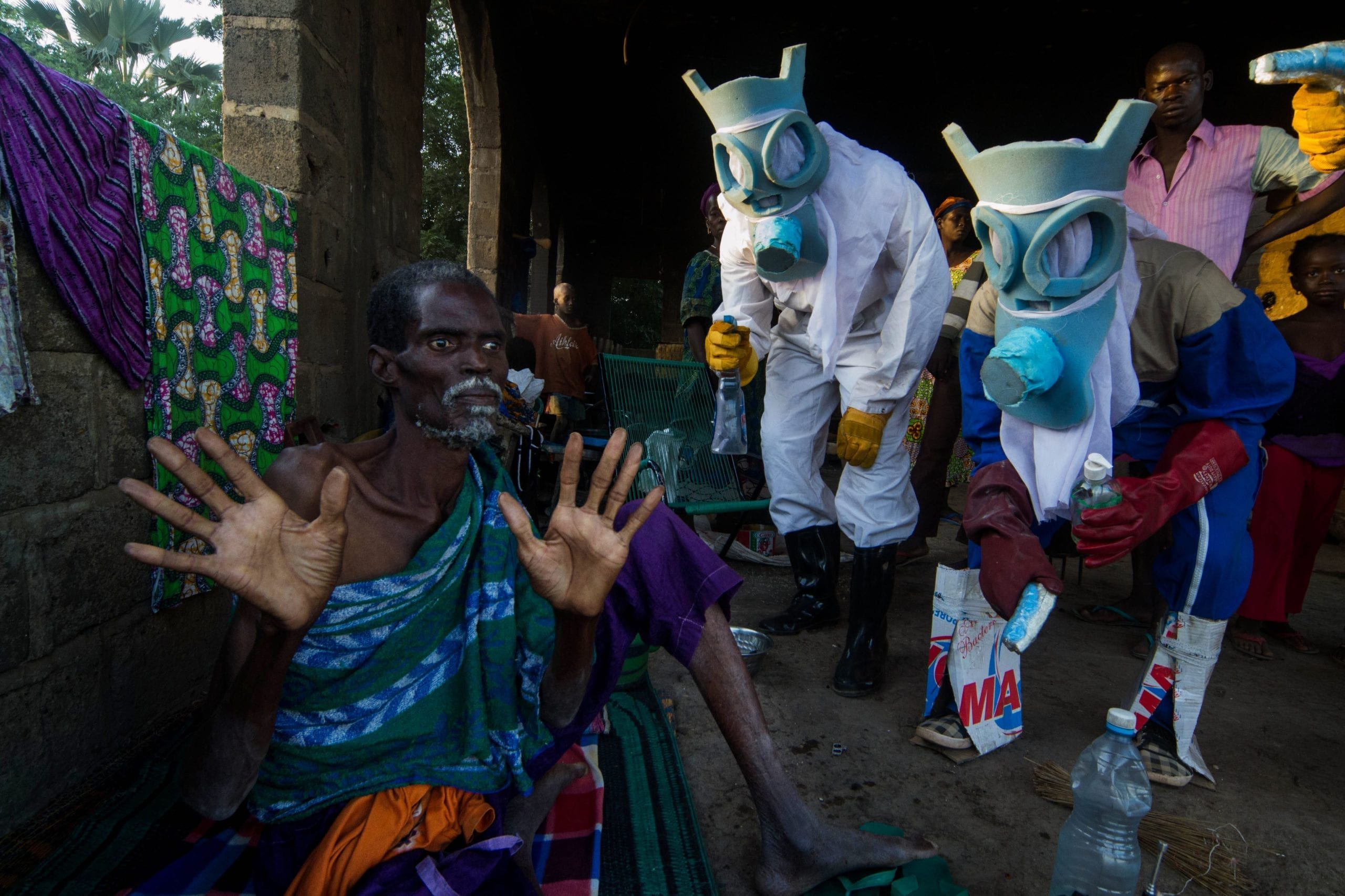 Le Temps Ebola, 2014 © Bakary Emmanuel Daou