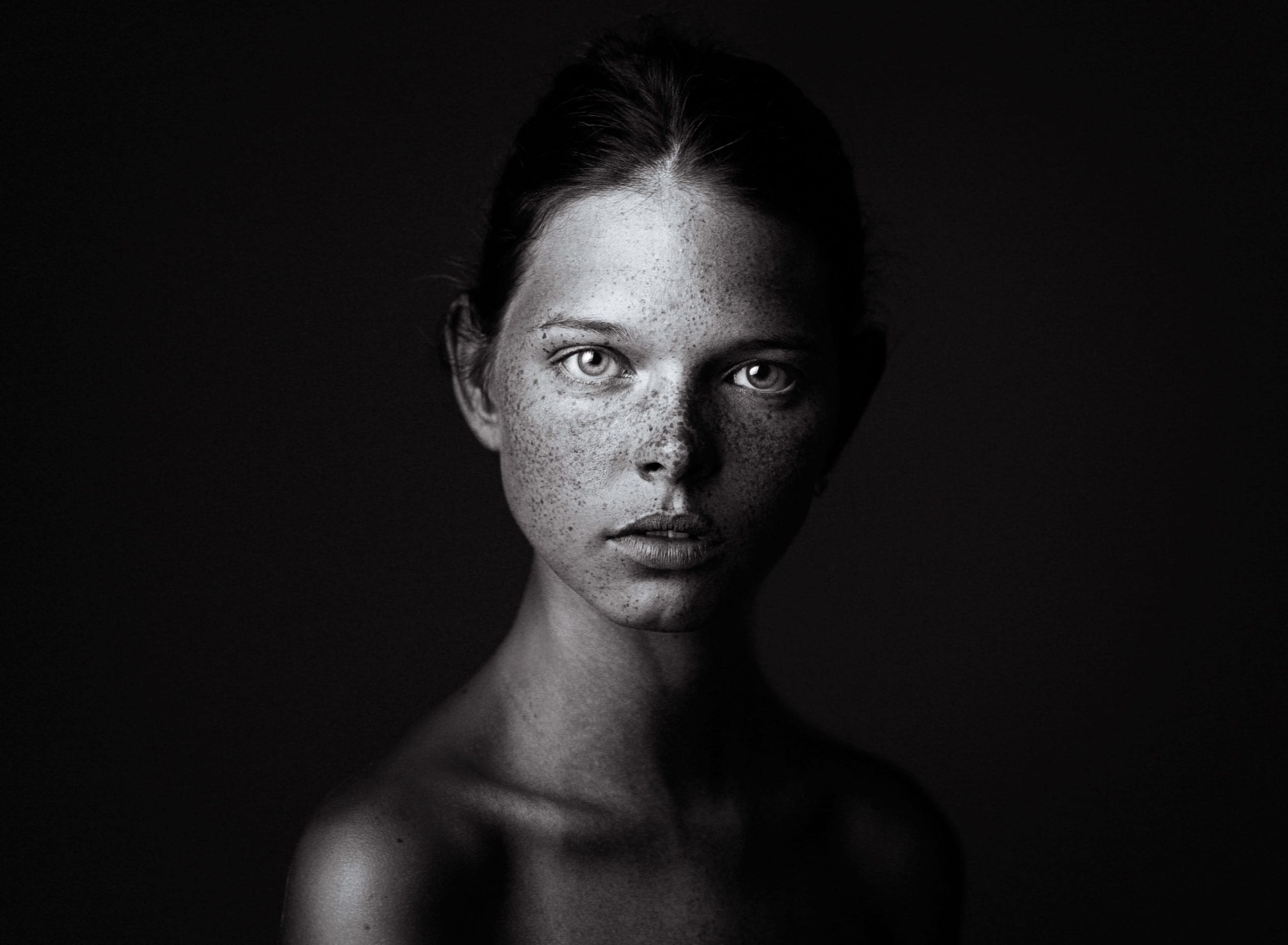 1st Place (Faces, B&W), 2014 – Rudoi Vladimirovich, Russian Federation