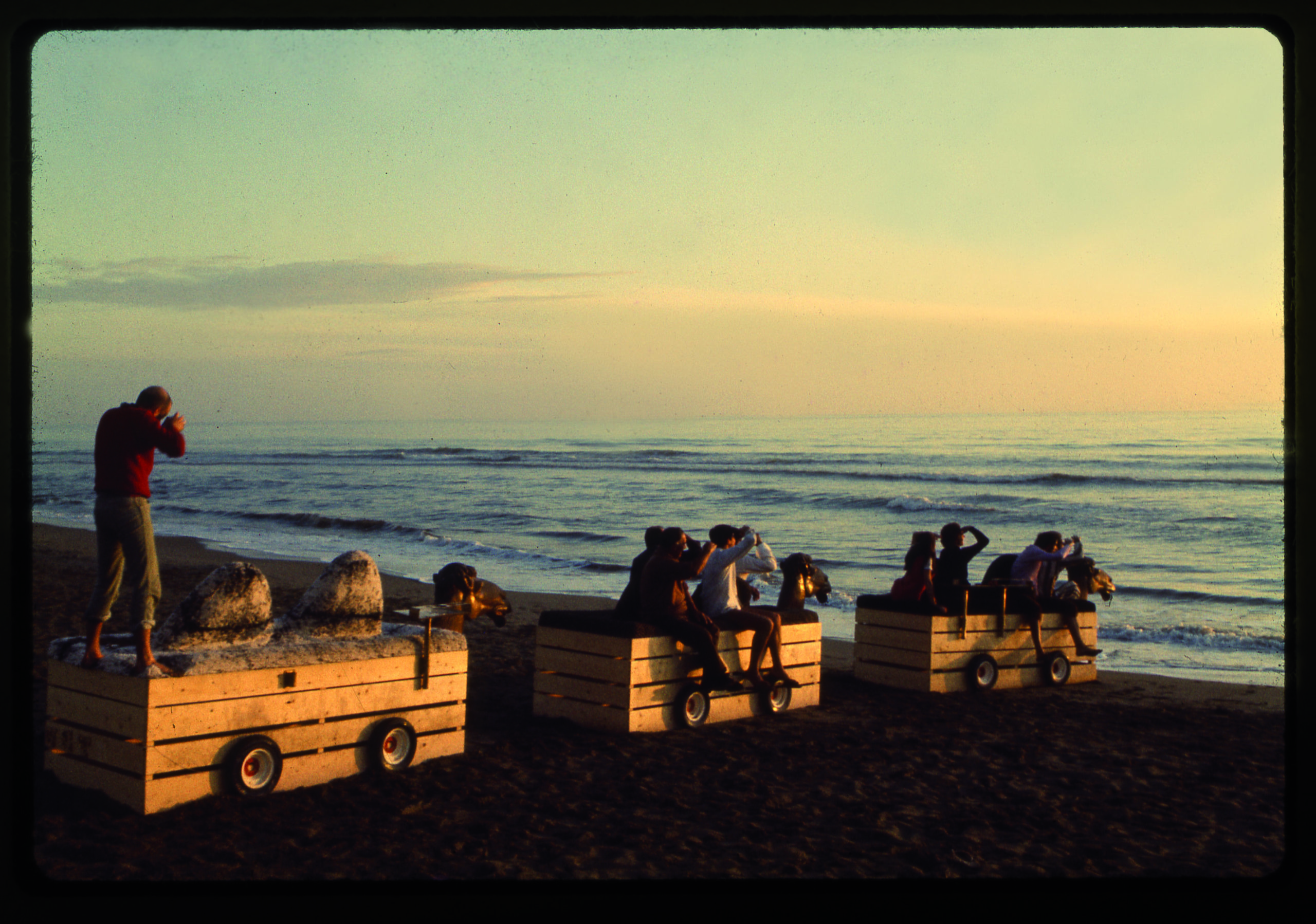 UFO, amphibious camels returning to Africa, Bamba Issa, Forte dei Marmi, 1969. Photograph by Carlo Bachi, © Lapo Binazzi, UFO Archive