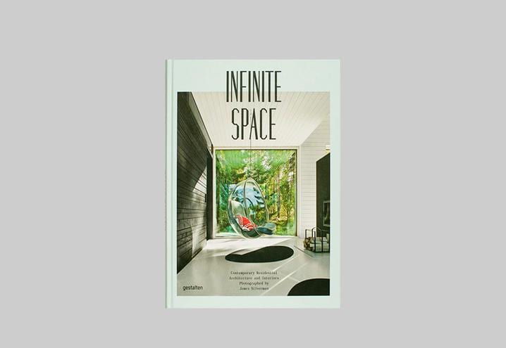 cover-infinite-space_oggetto_editoriale_h495
