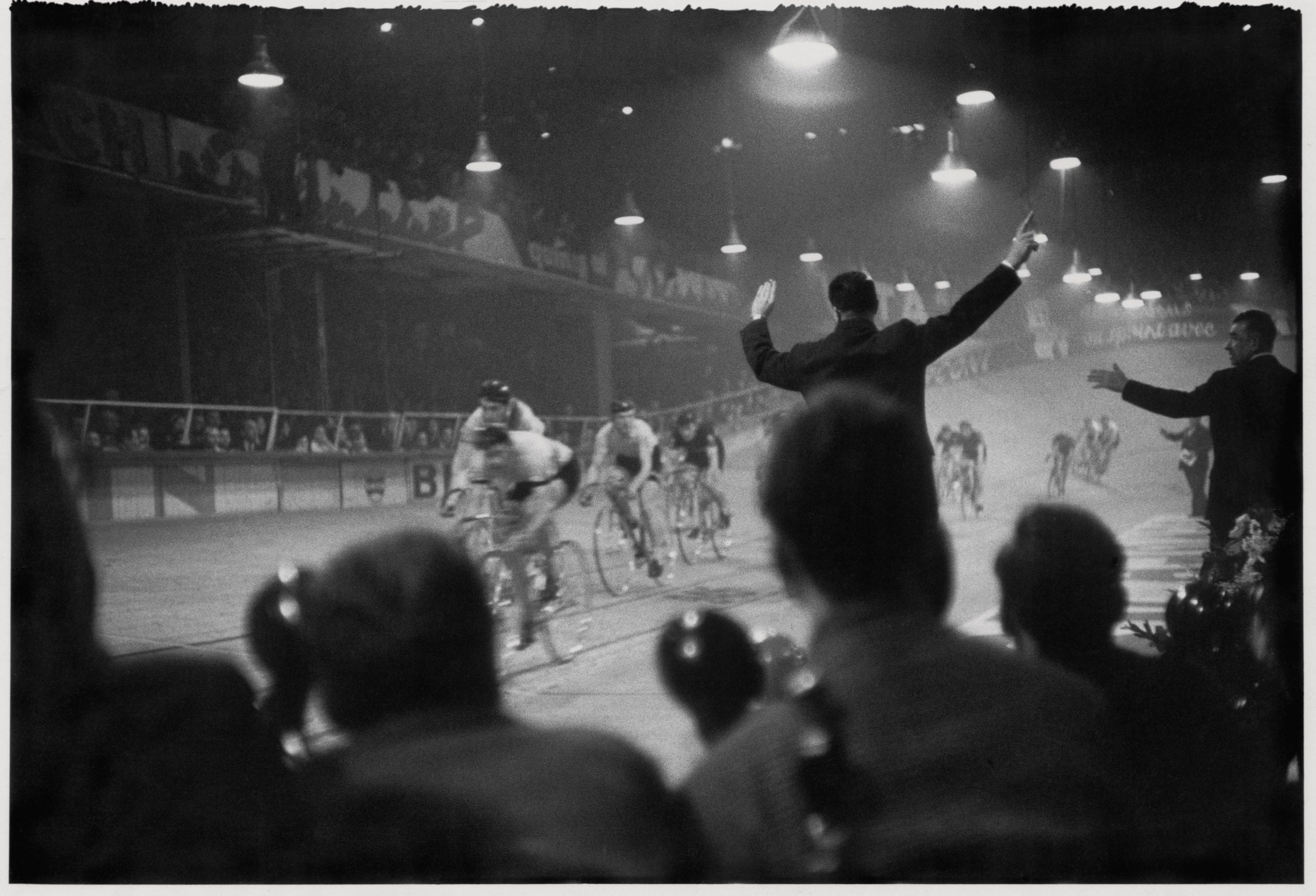 FRANCE. Paris. 1957. VÈlodrome d'Hiver. Six-day races.