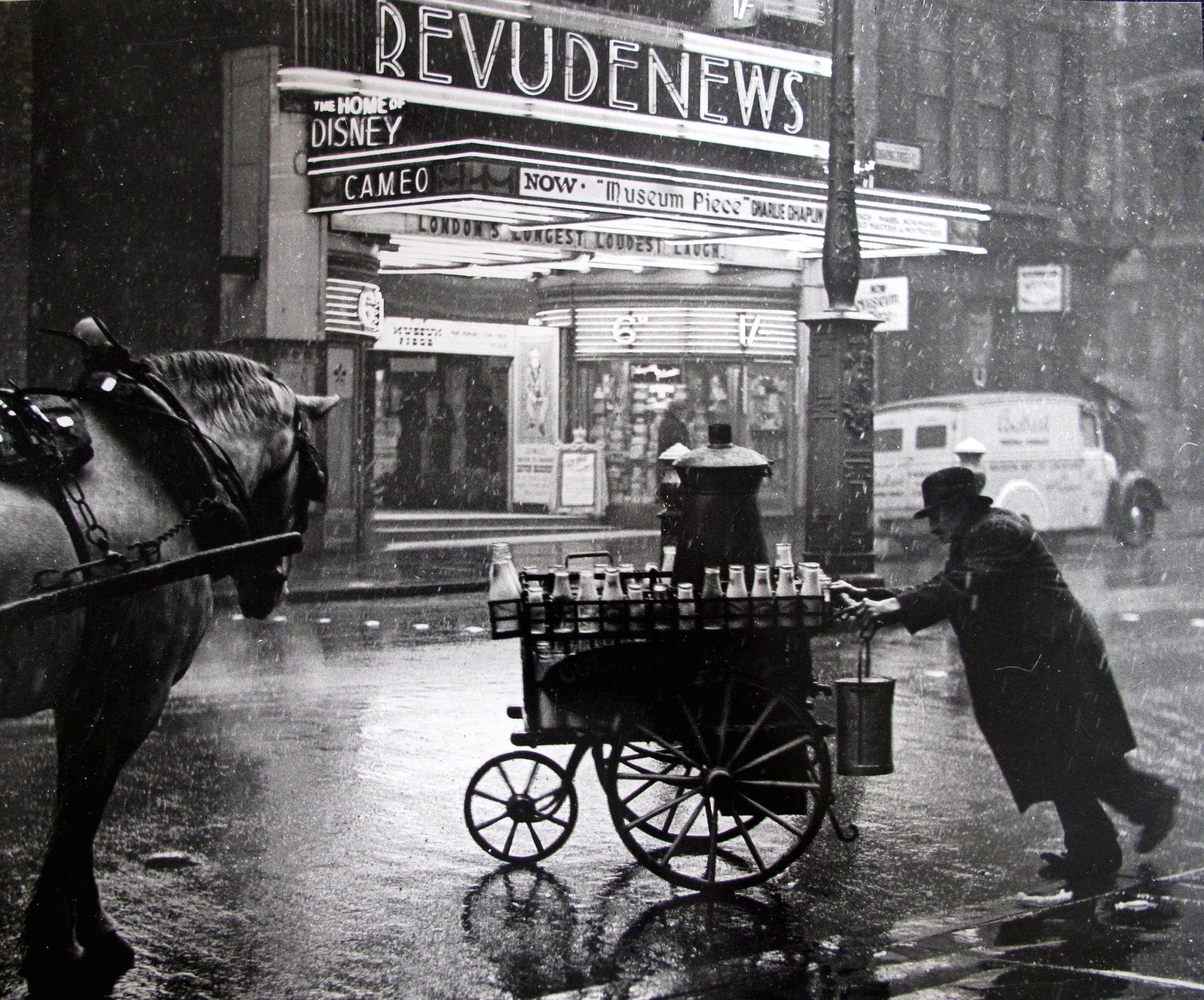 Wolf Suschitzky, 'Milkman on the Charing Cross Road', 1935