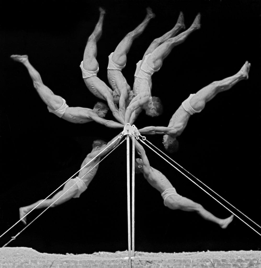 Georges Demeny (French, 18501917). Chronophotograph of an exercise on the horizontal bar, 1906. Black-and-white photograph. © INSEP Iconothèque