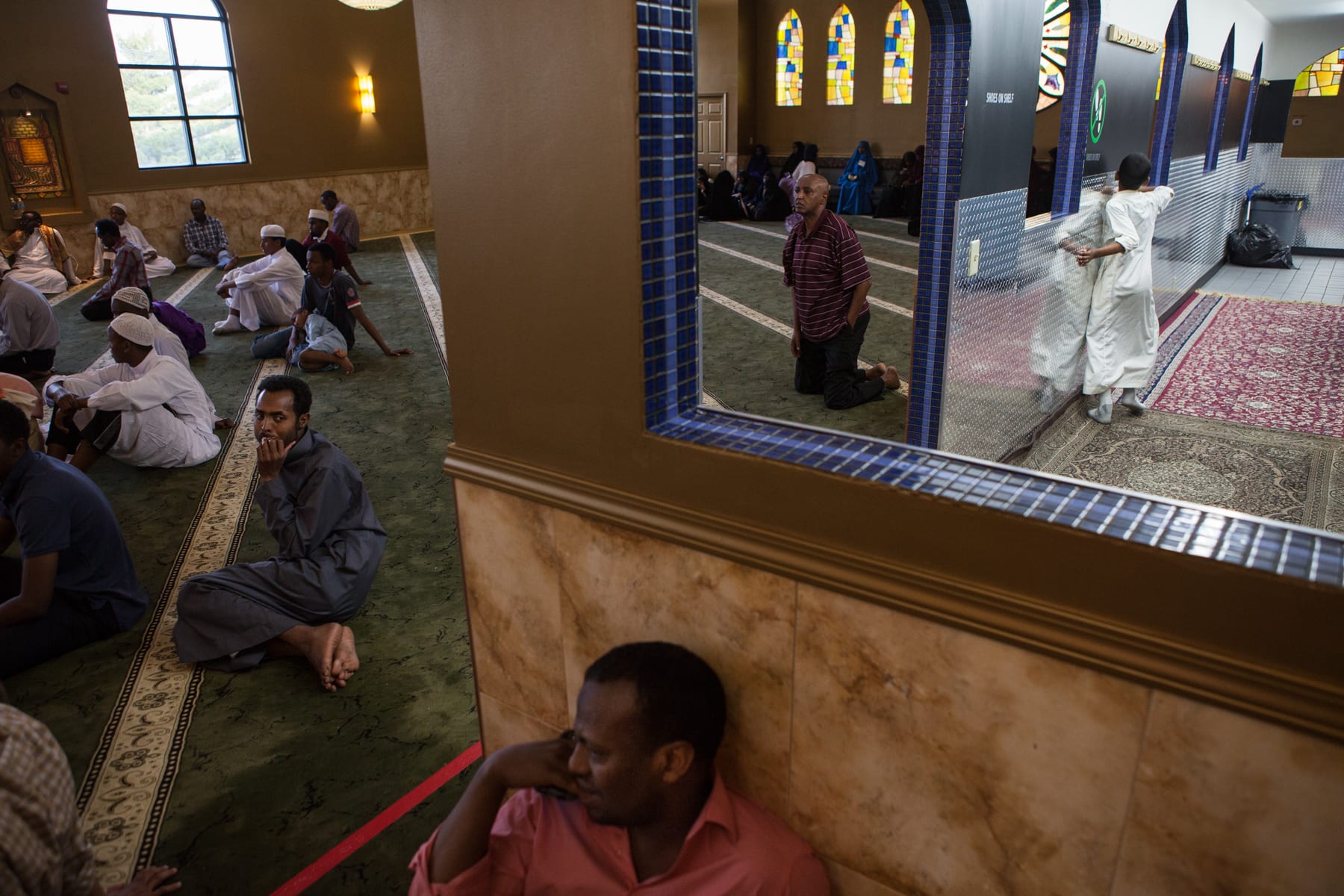 Больше мусульман живет. Мечеть в Нью-Йорке. Как живут мусульмане. Миллионер из Америки в мечети.