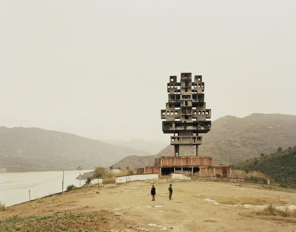 Fengjie III (Monument to Progress and Prosperity), Chongqing Municipality, 2007 © Nadav Kander