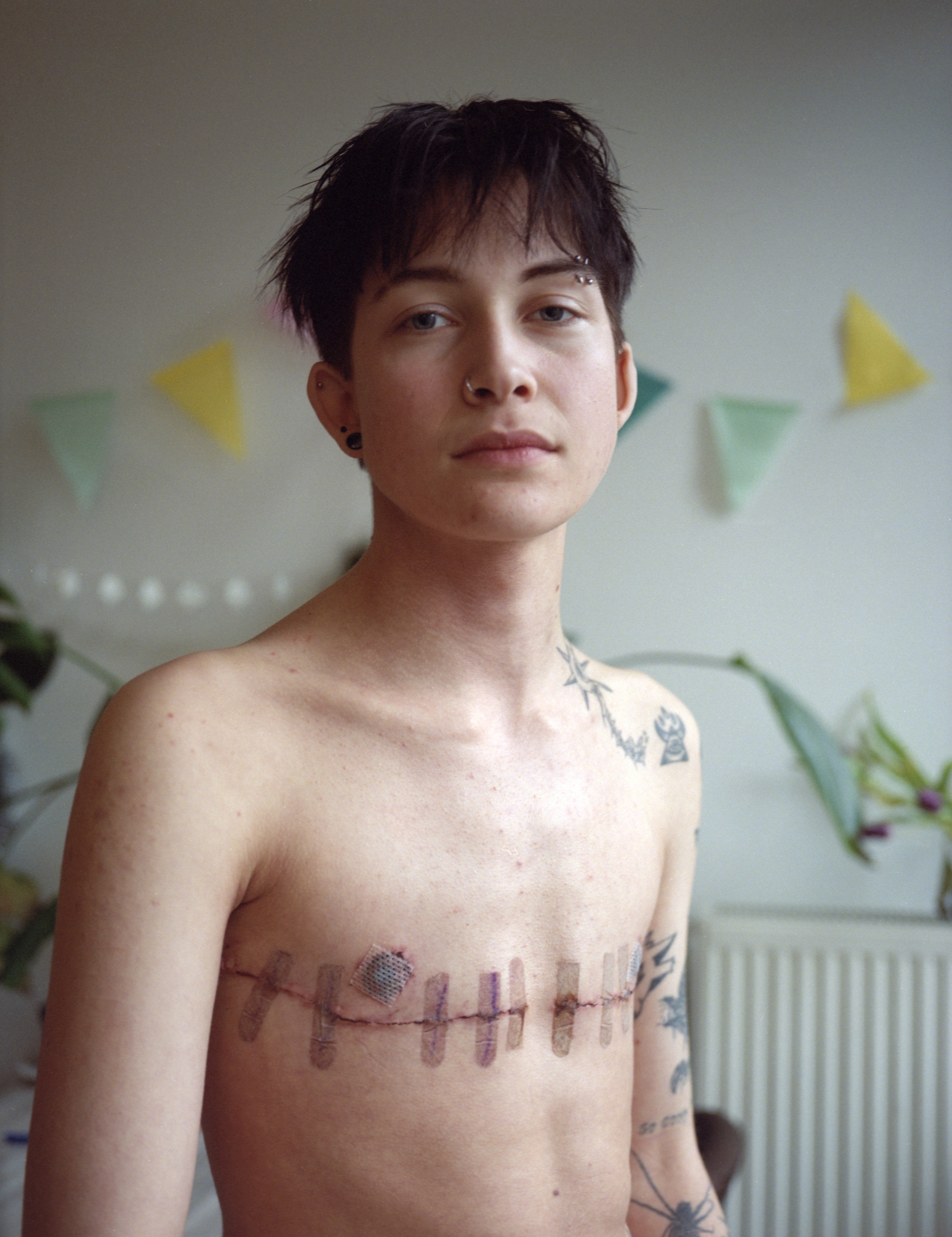049_Europe_Singles_Prins de Vos_Queer Gallery