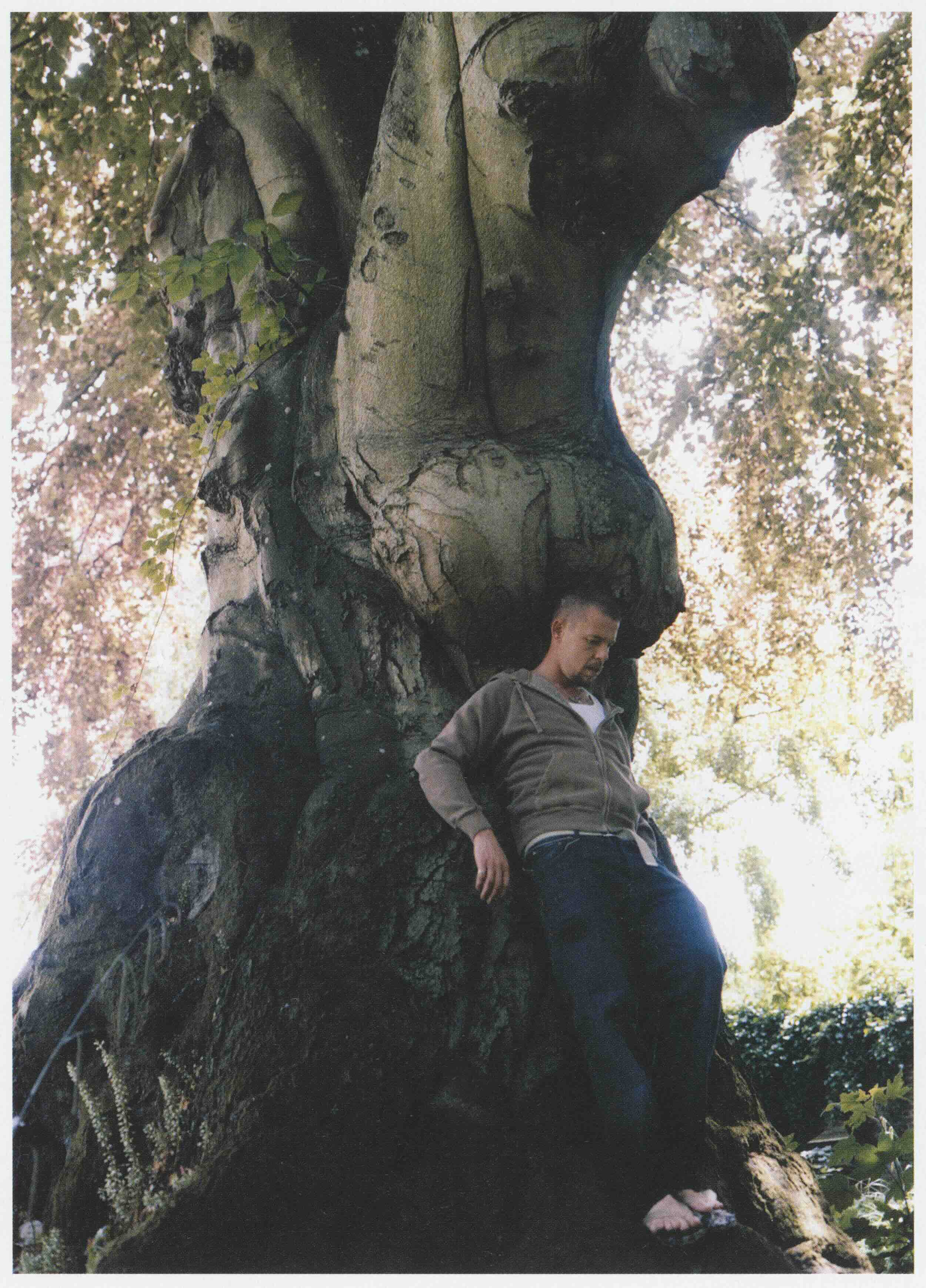 2003 Mcqueen photo by Sam Taylor Wood