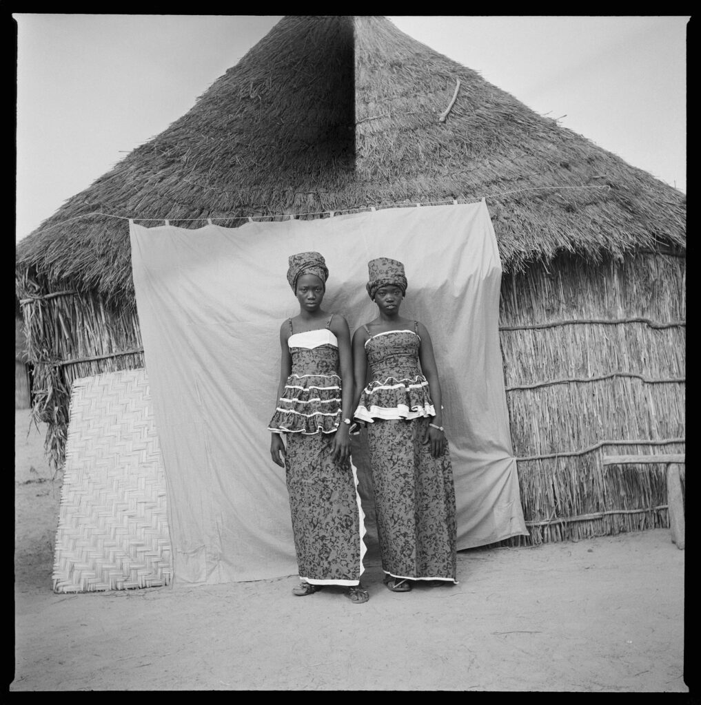 03_Oumar-Ka_Untitled-Two-Women