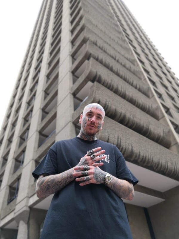 Darren, London, UK